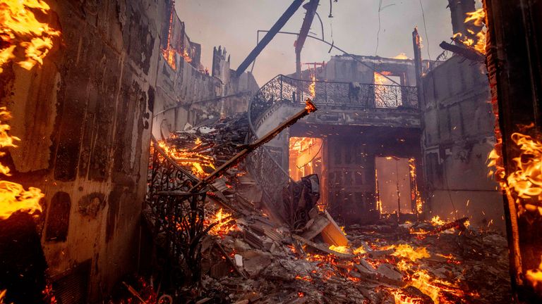 不难看到他 不难看到他